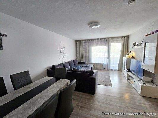 Wohn - Esszimmer Bild  1