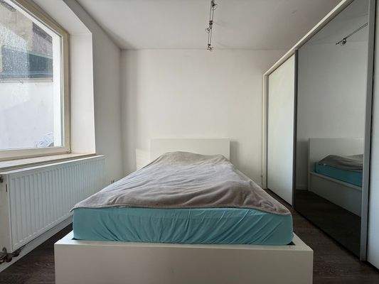 Schlafzimmer EG Wohnung 2