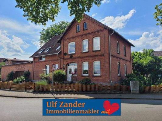 Resthof mit vielen Nebengebäuden