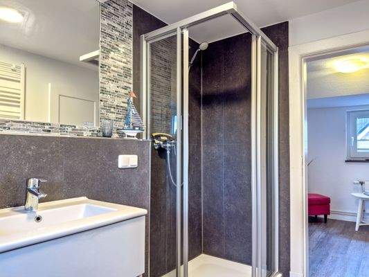 Badezimmer im Obergeschoss