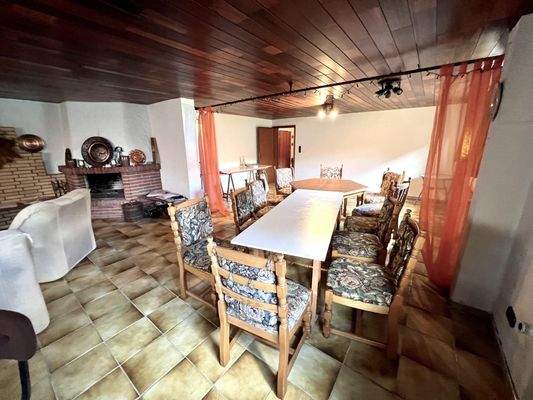 Kellerbar - Platz für Ihre Gäste