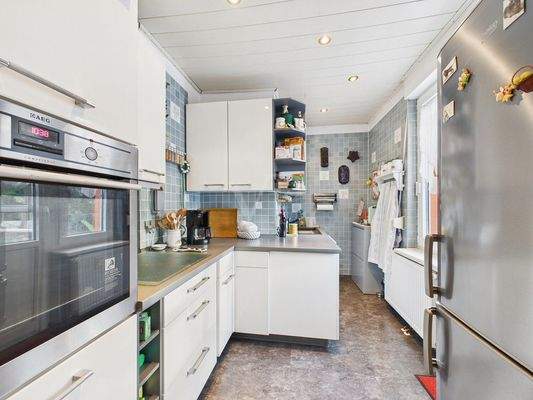 Küche inkl. aller Einbaugeräte