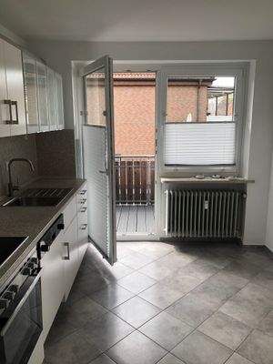 Wohnung 1. OG Küche3