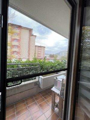 Zweiter, kleiner Balkon mit...