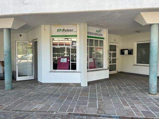 Kiosk_Werbefläche_Sand in Taufers_Bürofläche