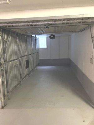 Garagenplatz zur Wohnung in der Tiefgarage.jpg