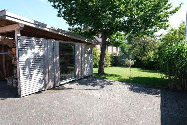 K Stellplätze-Carport.JPG