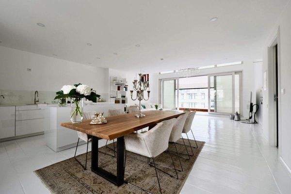 Wohn-/Ess-/Küchenbereich