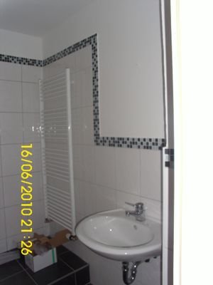 Badezimmer 3.JPG