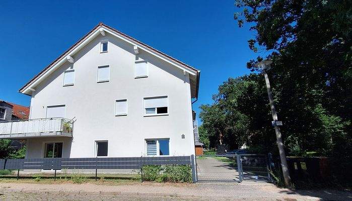 WE1001_Gemeinschaftstraße 50_Hausansicht.jpg