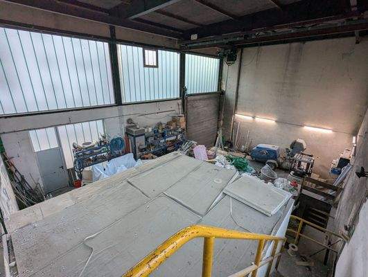 Halle - Empore Sicht runter.jpg