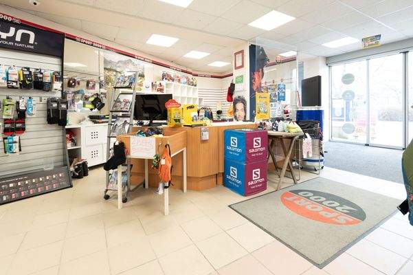 Löwen-Immobilientreuhand-Gewerbeobjekt-Geschäftslo