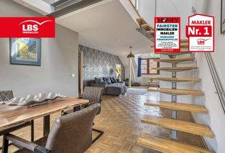 Essplatz Blick zur Treppe