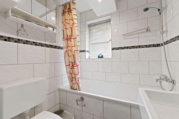 Badezimmer Wohnung 4