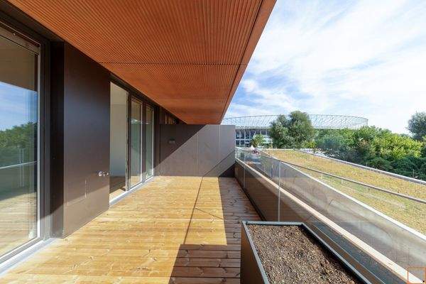 Grünblick_Top18_Terrasse_Stadion