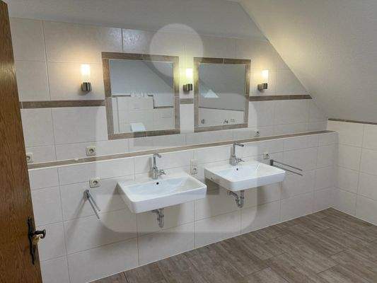 Bad Dachgeschoss