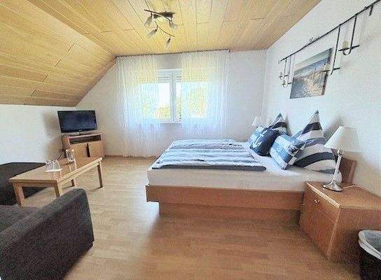 Doppelzimmer Nr. 8: Wohn-/Schlafzimmer.jpg