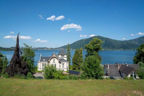 Wohnen, wo der Traunsee glitzert