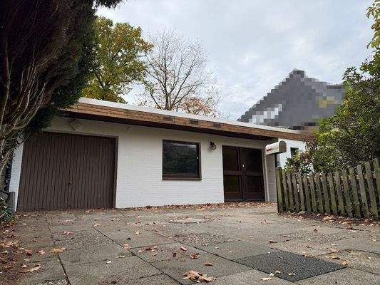 Ansicht Front / Eingang des Hauses