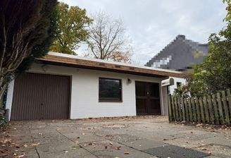 Ansicht Front / Eingang des Hauses