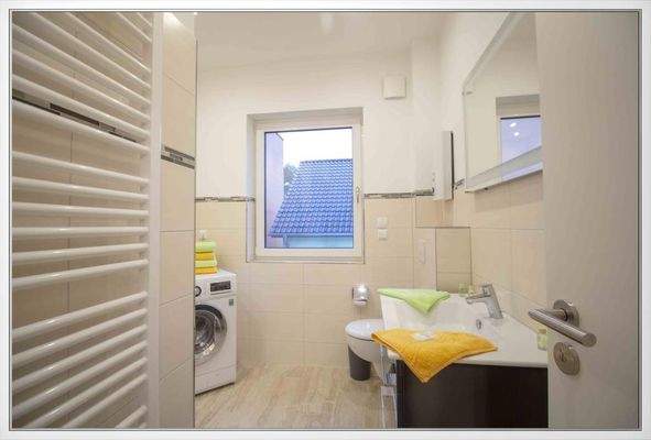 Bad inkl. ebenerdiger Dusche