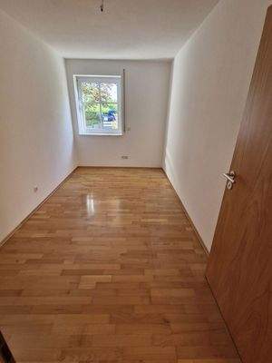 Kl. Schlafzimmer/Büro