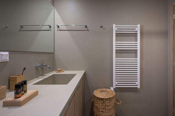 Olive Courtyard Collection