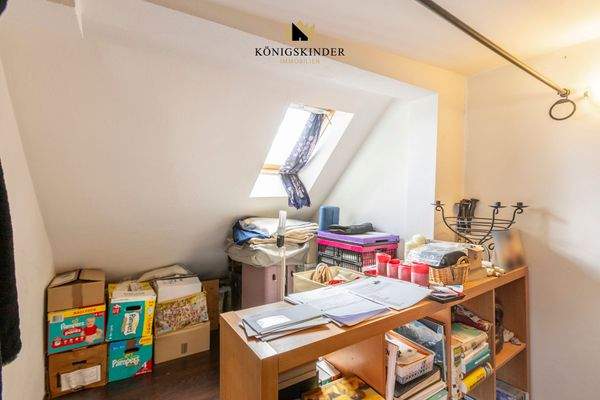 Abstell-Nische im DG