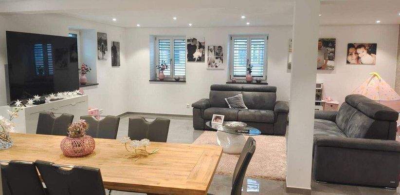 Wohn-Ess-Zimmer - OG