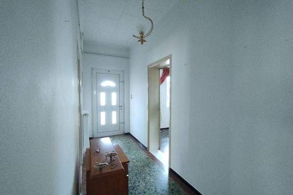 Kreta, Vamvakopoulo: Charmantes Haus in ruhiger Lage nahe der Stadt zu verkaufen