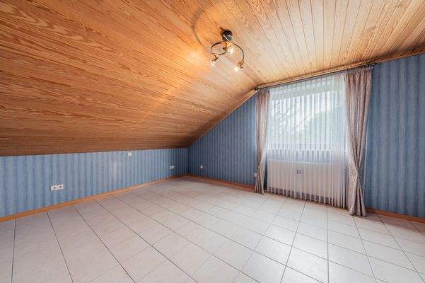 OG: Schlafzimmer