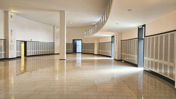 Ellipsenförmiger Raum