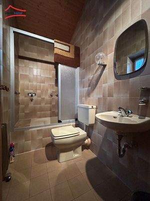 Gäste-WC_Duschbad EG