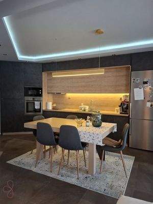 IMG-b3d43951334e6b6c52067fa024592149-V