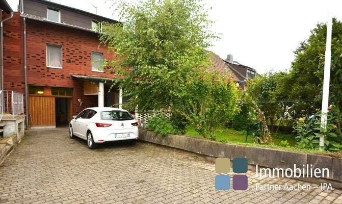 Vermietetes Nebenhaus