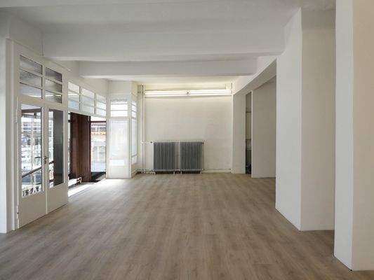 Vordere Ladenfläche