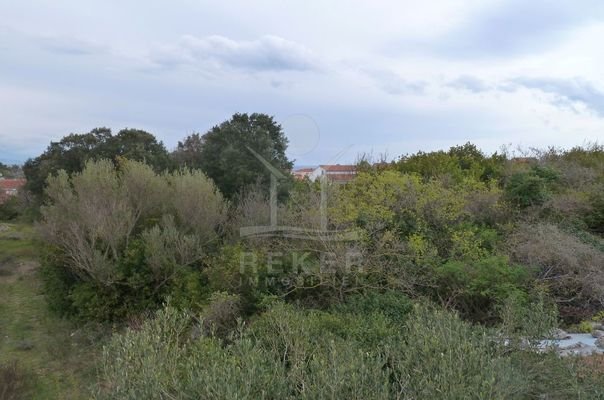 Baugrundstück in begehrter Lage auf der Insel Krk