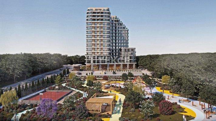 Apartments in a Complex with Pools in Büyükçekmece İstanbul