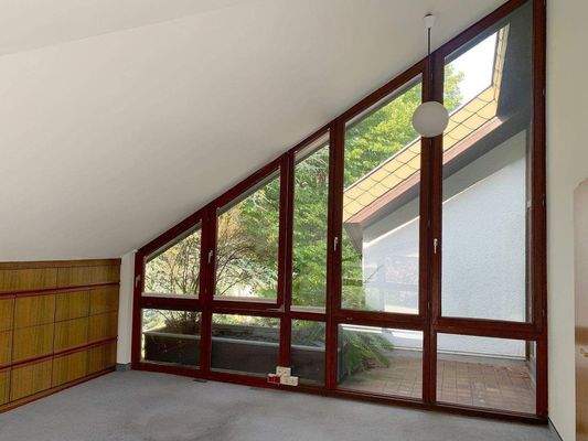 Blick aus dem gr. Büro zur Terrasse.jpeg