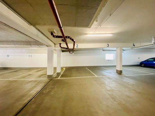 Tiefgaragen-Stellplatz