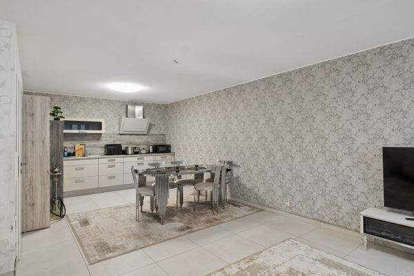 Wohn-/Ess-/Kochbereich Souterrain