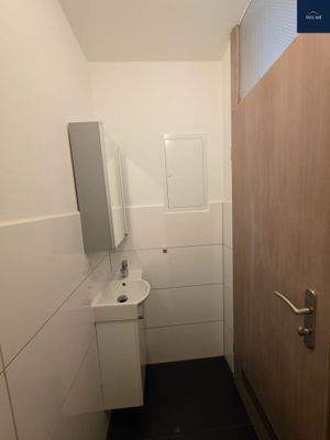 60692235-ea4c-4af4-bd8f-2ab9b8ea0485