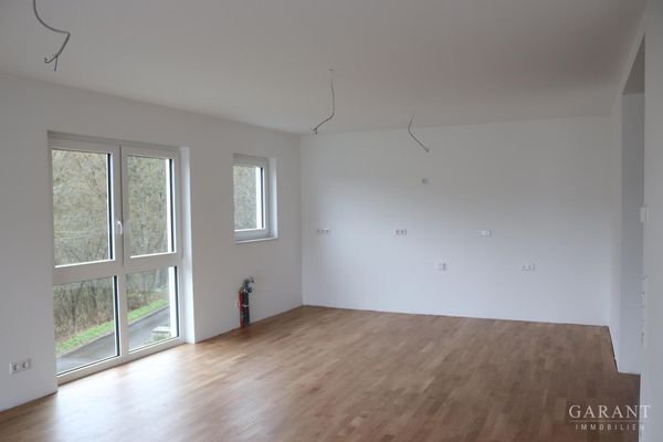 Wohn- Esszimmer und Küche