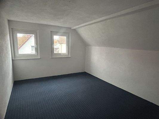 Kleines Zimmer unterm Dach