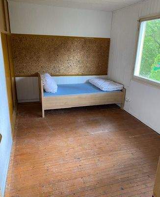Schlafzimmer Gartenseite.jpg