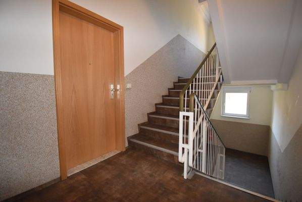 4 Zugang zur Wohnung.JPG