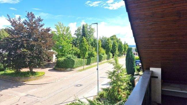 Balkon mit Morgensonne