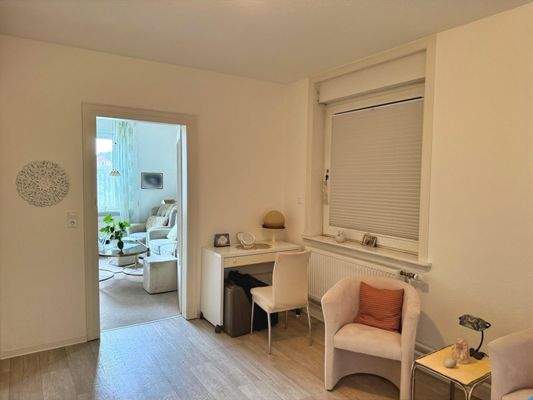 weiteres Zimmer im Erdgeschoss