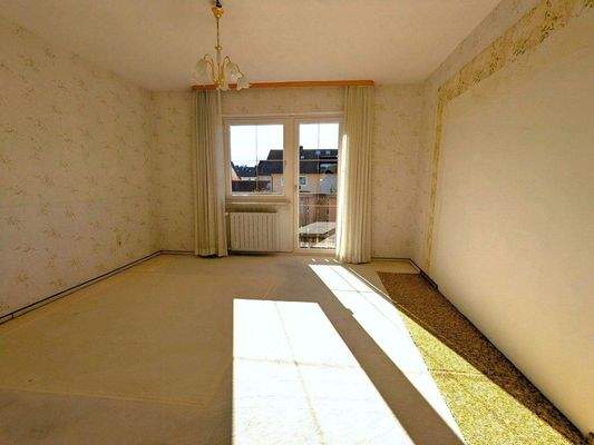 Zimmer 1 im OG mit Balkonzugang