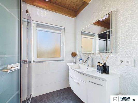 Badezimmer Erdgeschoss